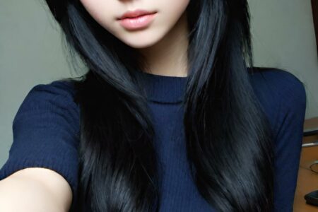 AI girl with black hair wallpaper