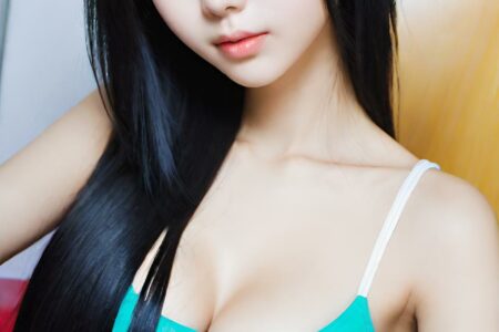 AI girl with black hair wallpaper
