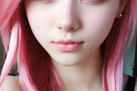 AI girl with pink hair wallpaper
