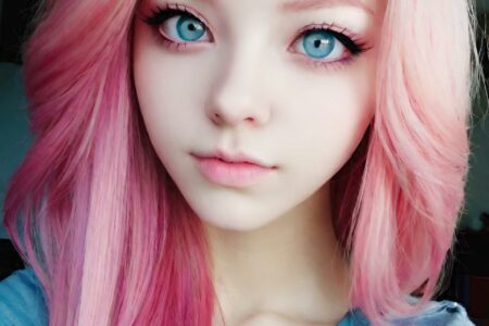 AI girl with pink hair wallpaper