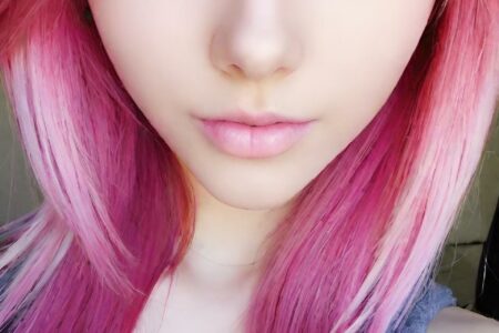 AI girl with pink hair wallpaper