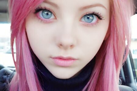 AI girl with pink hair wallpaper