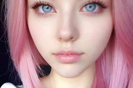 AI girl with pink hair wallpaper