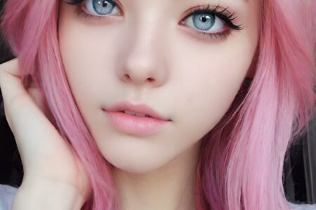 AI girl with pink hair wallpaper