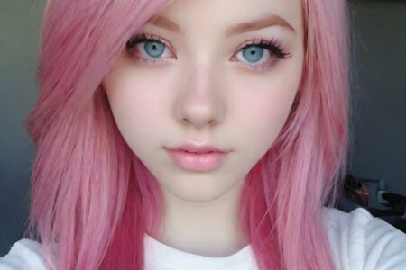 AI girl with pink hair wallpaper