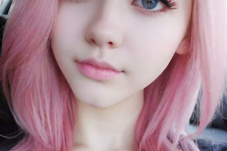 AI girl with pink hair wallpaper