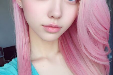 AI girl with pink hair wallpaper