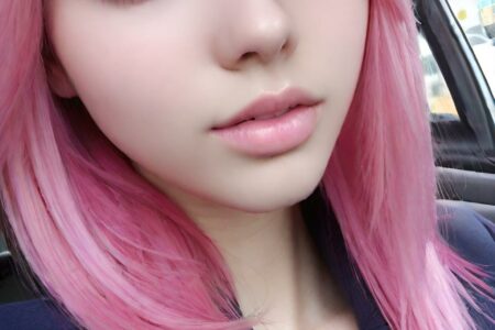 AI girl with pink hair wallpaper