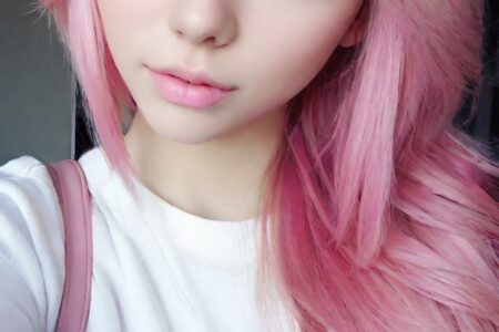 AI girl with pink hair wallpaper