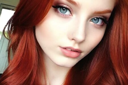 AI girl with red hair wallpaper