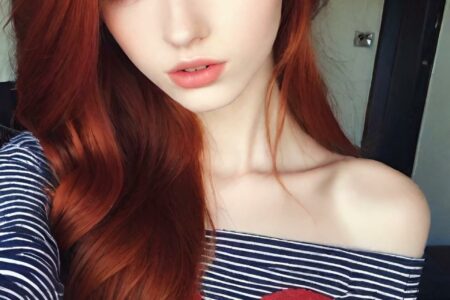 AI girl with red hair wallpaper