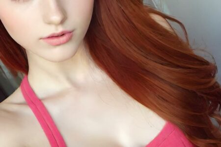 AI girl with red hair wallpaper