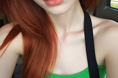 AI girl with red hair wallpaper